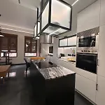 Elegant In Apartman *